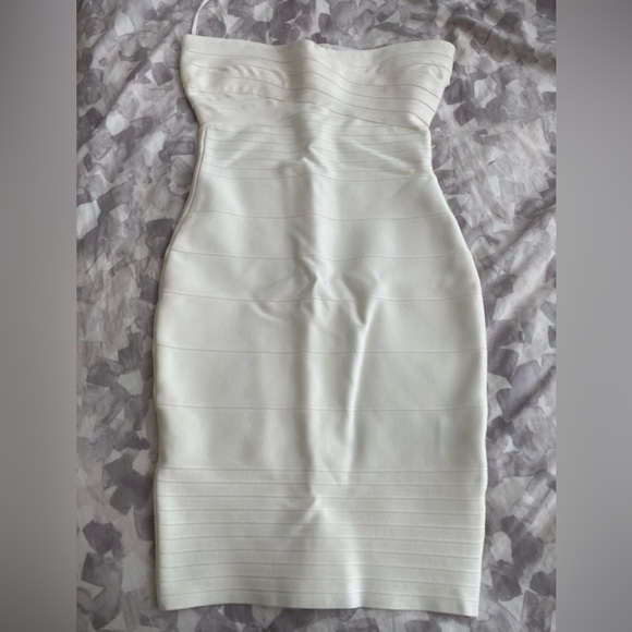 Women’s Medium Strapless White Dress - Picture 1 of 8